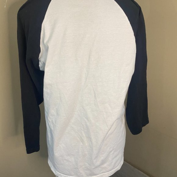 Harry Potter Hogwarts Logo Baseball Tee 3 4 Length Sleeve Size Medium Black - Picture 2 of 4